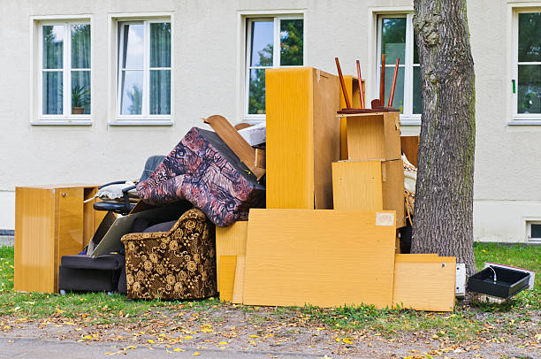 Best Estate Cleanout  in Willard, OH